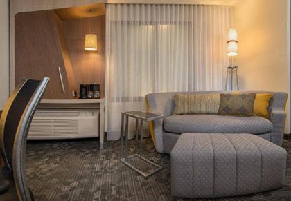 Courtyard by Marriott Gatlinburg Downtown - image 18