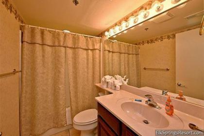 Gatehouse Condos - 106 Holiday home - image 3