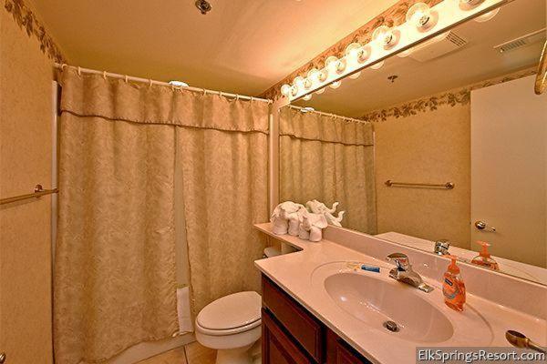Gatehouse Condos - 106 Holiday home - image 3