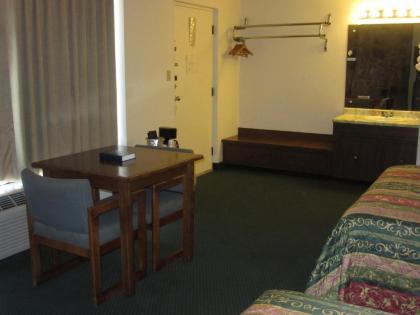 LeConte Motor Lodge A Ramada by Wyndham - image 3