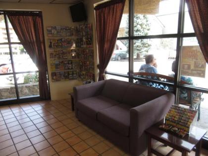 LeConte Motor Lodge A Ramada by Wyndham - image 5