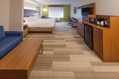 Holiday Inn Express Gatlinburg Downtown - image 10