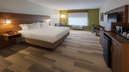Holiday Inn Express Gatlinburg Downtown - image 16