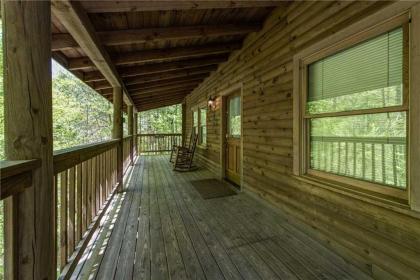 Fawn Cabin 1 Bedroom Sleeps 4 Hot Tub Private Pets Gas Fireplace - image 11