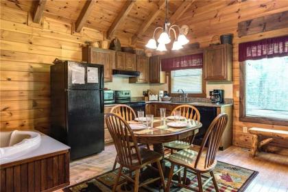 Fawn Cabin 1 Bedroom Sleeps 4 Hot Tub Private Pets Gas Fireplace - image 13