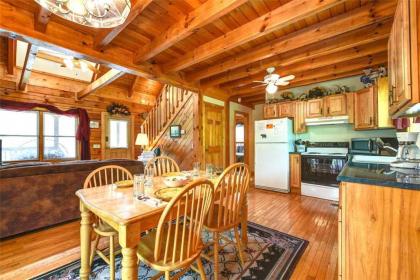 Cherished Memories 2 Bedrooms Sleeps 6 Jetted Tub Near Golf Course - image 12