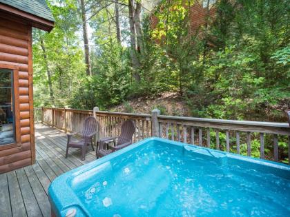 Chipmunk Chase 2 Bedrooms Sleeps 8 Hot Tub Pool Table Fireplace - image 18