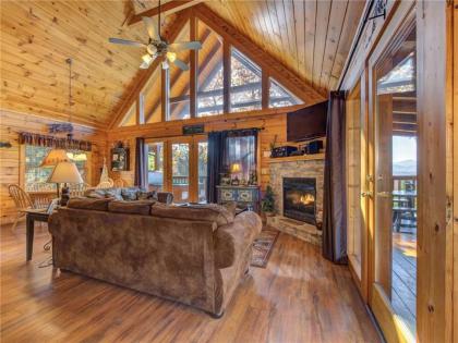 Cub’s Corner 3 Bedrooms Pool Access Hot Tub Pool Table Sleeps 10 - image 5