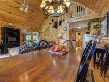 Komfy Kozy 3 Bedrooms Sleeps 10 Views Game Room Pool Access WiFi - image 12