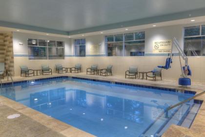 Hampton Inn By Hilton Gatlinburg Historic Nature Trail TN - image 7