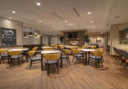 Fairfield Inn & Suites by Marriott Gatlinburg Downtown - image 11