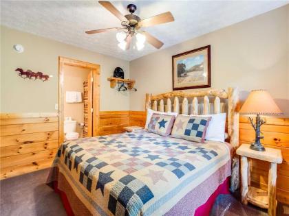 Saddle Ridge 2 Bedrooms Sleeps 8 Hot Tub Pool Table Arcade Views - image 20