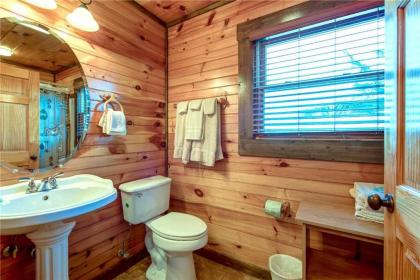 Old Hickory Lodge 4 Bedrooms Sleeps 18 WiFi Theater Room Hot Tub - image 18