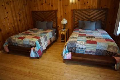Marshall's Creek Rest Motel - image 13