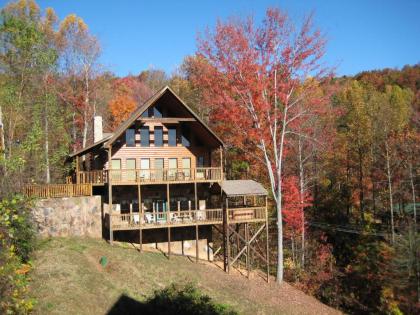 Hillbilly Hilton #525 by Aunt Bug's Cabin Rentals - image 13