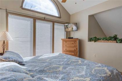 God's View 2 Bedrooms Pet Friendly Mountain View Hot Tub Sleeps 4 - image 10