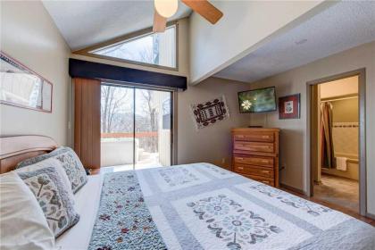 God's View 2 Bedrooms Pet Friendly Mountain View Hot Tub Sleeps 4 - image 12