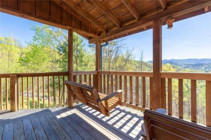 Sweet Surrender 1 Bedroom Hot Tub WiFi Sleeps 2 Tennessee