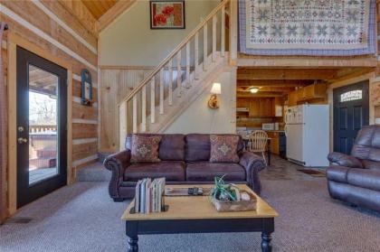 Sweet Surrender 1 Bedroom Hot Tub WiFi Sleeps 2 - image 18