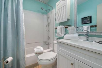 Tennessee Sunshine 1 Bedroom Fireplace WiFi Pool Access Sleeps 6 - image 13