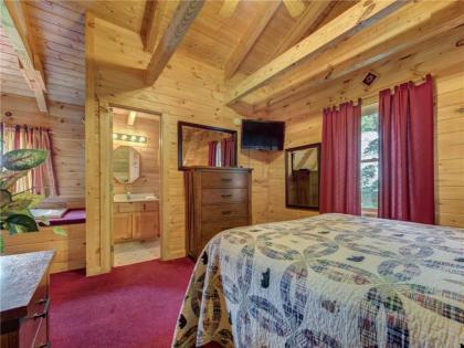 Bear Tracks 2 Bedrooms Hot Tub Fireplace WiFi Jetted Tub Sleeps 6 - image 15