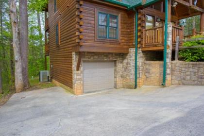 Peyton's Hideaway 3 Bedrooms Sleeps 10 Yard Hot Tub Pet Friendly WiFi - image 14