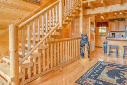 Peyton's Hideaway 3 Bedrooms Sleeps 10 Yard Hot Tub Pet Friendly WiFi - image 5