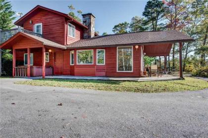 High Cotton 3 Bedroom Hot Tub Mountain View Sleeps 6 Pet Friendly - image 6