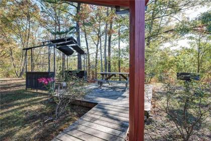 High Cotton 3 Bedroom Hot Tub Mountain View Sleeps 6 Pet Friendly - image 8
