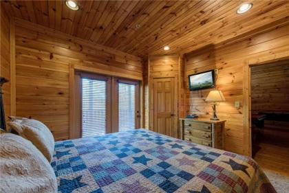 Mountain View Lodge 8 BR Hot Tub Pool Table Theater Room Sleeps 24 - image 8