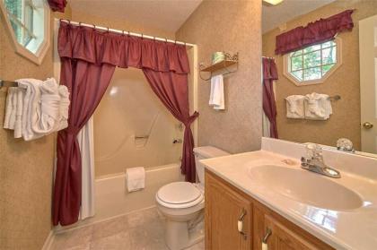 Mountain Hideaway 1 Bedroom Sleeps 2 Wood Fireplace WiFi Pool Table - image 2