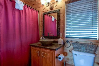 Starry Nights Lodge 5 Bedrooms Sleeps 18 Hot Tub View Gaming Pets - image 14