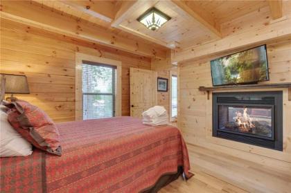 Simply Unforgettable 1 Bedroom Pool Table Arcade Hot Tub Sleeps 6 - image 8