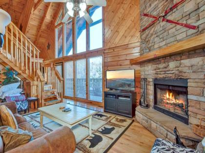 Irish Blessings 1 Bedroom Sleeps 6 Hot Tub Jacuzzi Wood Fireplace - image 8