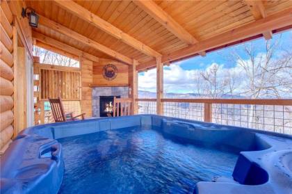Back to Nature 2 Bedroom Fireplace Hot Tub WiFi Pet Friendly Sleeps 6 - image 18
