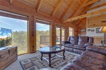Bearly Heaven 2 Bedrooms Fireplace Hot Tub WiFi Pool Table Sleeps 8 - image 13