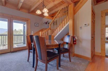 Bearly Heaven 2 Bedrooms Fireplace Hot Tub WiFi Pool Table Sleeps 8 - image 14