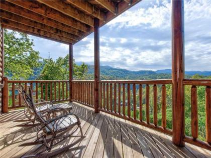 Destinys Heavenly View 5 Bedrooms Sleeps 16 Pet Friendly Hot tub Pool table Tennessee