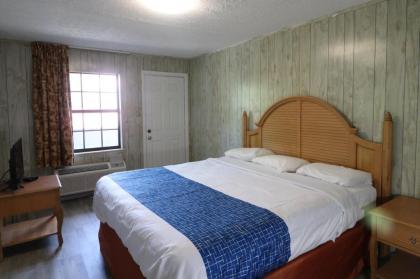 Travelodge by Wyndham Gatlinburg - image 14