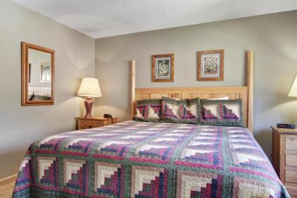 The Laurel Inn - image 12