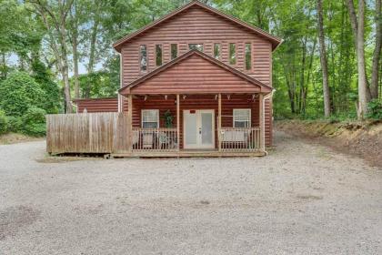 Cuddles 1 Bedroom Studio Walk to Downtown and Hiking Trails! - image 7