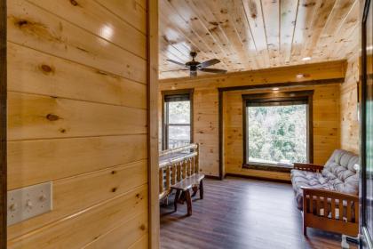 The Big Oak Lodge - image 12