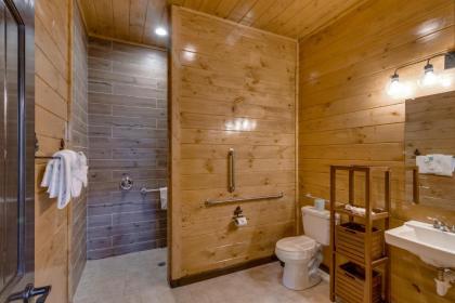 The Big Oak Lodge - image 3