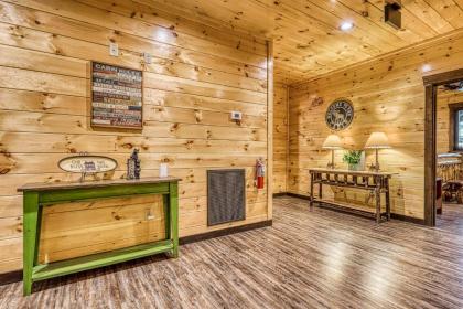 The Grand Orchard Lodge - image 8