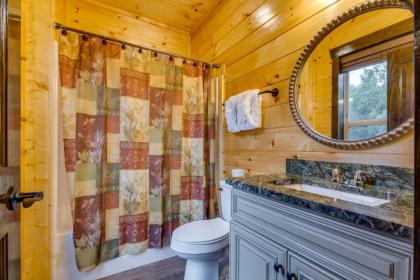 The Majestic Pine Retreat - image 15