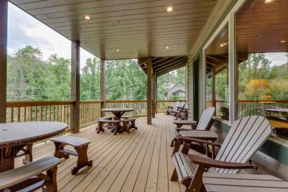 The Majestic Pine Retreat - image 2
