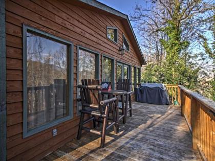 Rustic Gatlinburg Tree Top Dream Cabin with Hot Tub - image 17