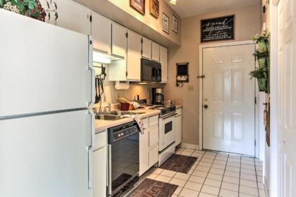 Gatlinburg Penthouse with Private 250-Foot Terrace! - image 6