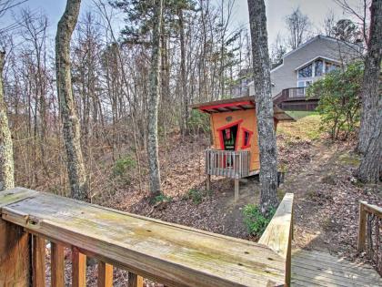 Gatlinburg House with Pool Table Hot Tub and Views! - image 4