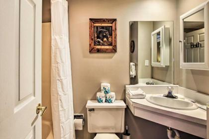 Ideally Located Downtown Gatlinburg Condo with Patio - image 6